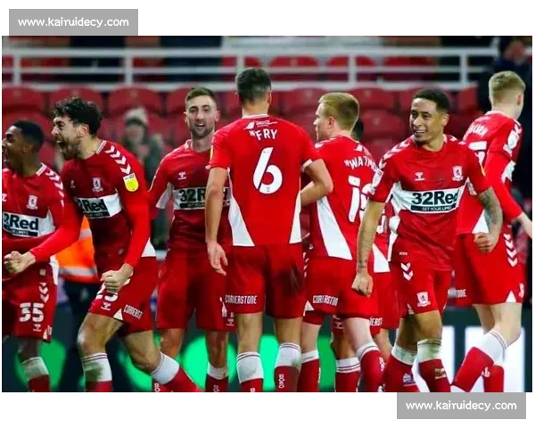 米堡对阵曼联焦点战解析红魔客场挑战成关键考验赛前形势与战术博弈